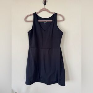 GAP tank dress fully lined with biker shorts. Tennis dress. Black. Size Medium